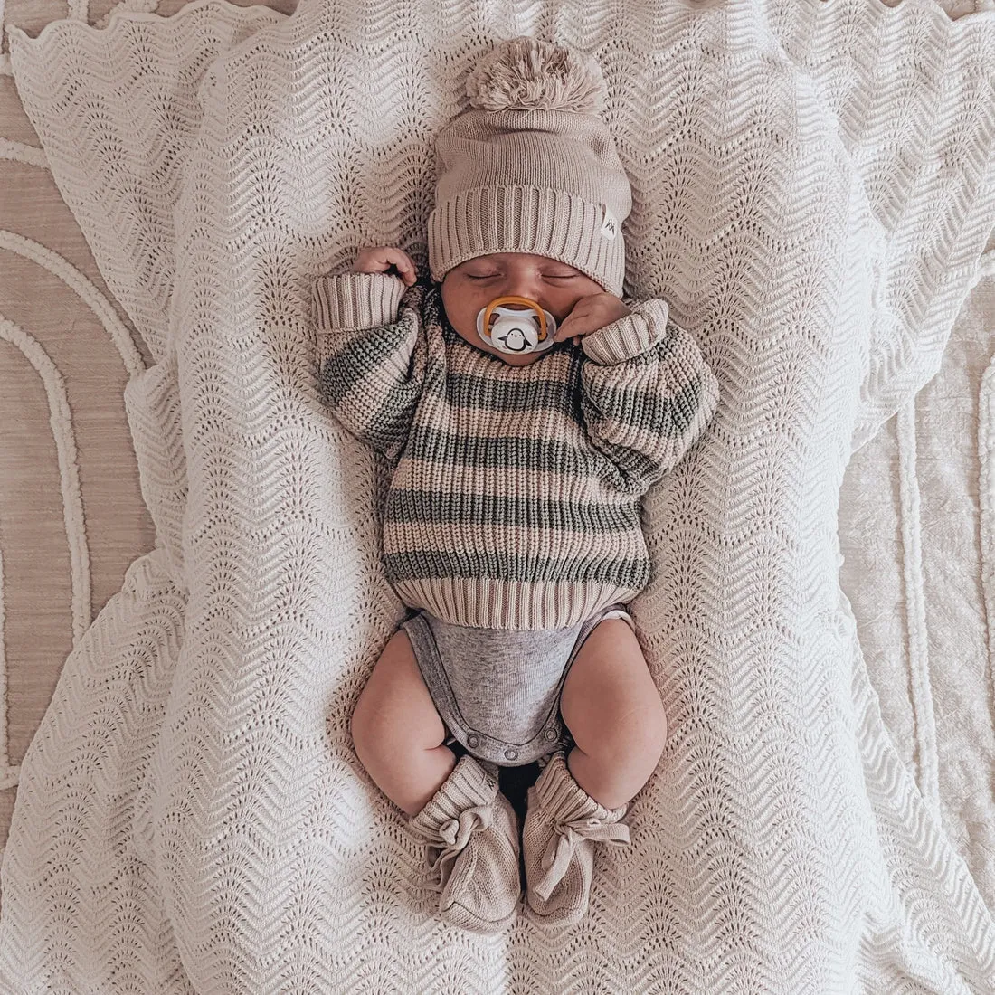 3 Little Crowns - Knitted Booties | Mushroom