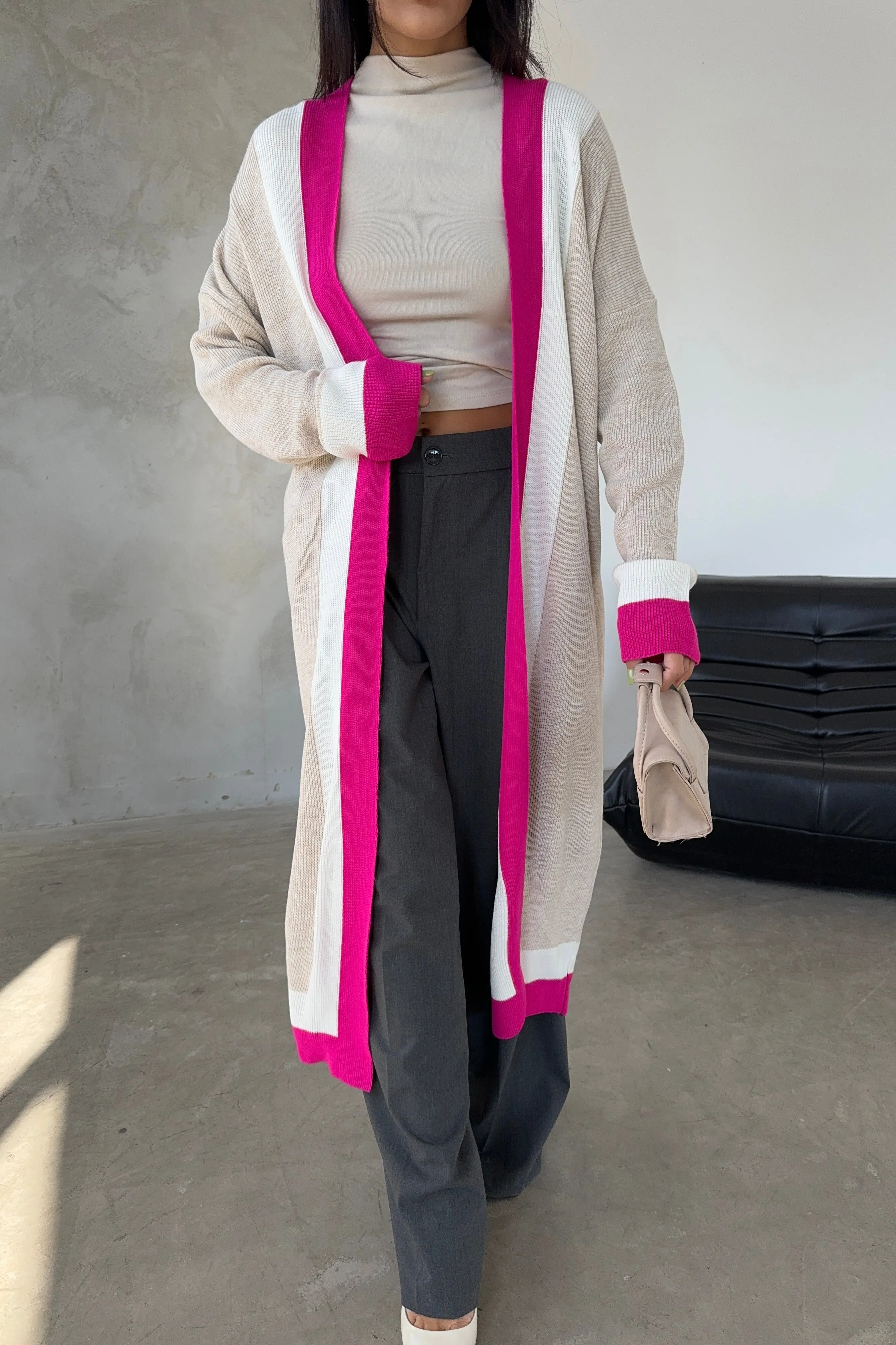 Beige & Fuchsia Color Block Longline Knit Cardigan