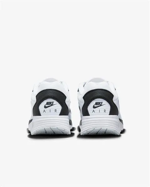 NIKE AIR MAX SOLO