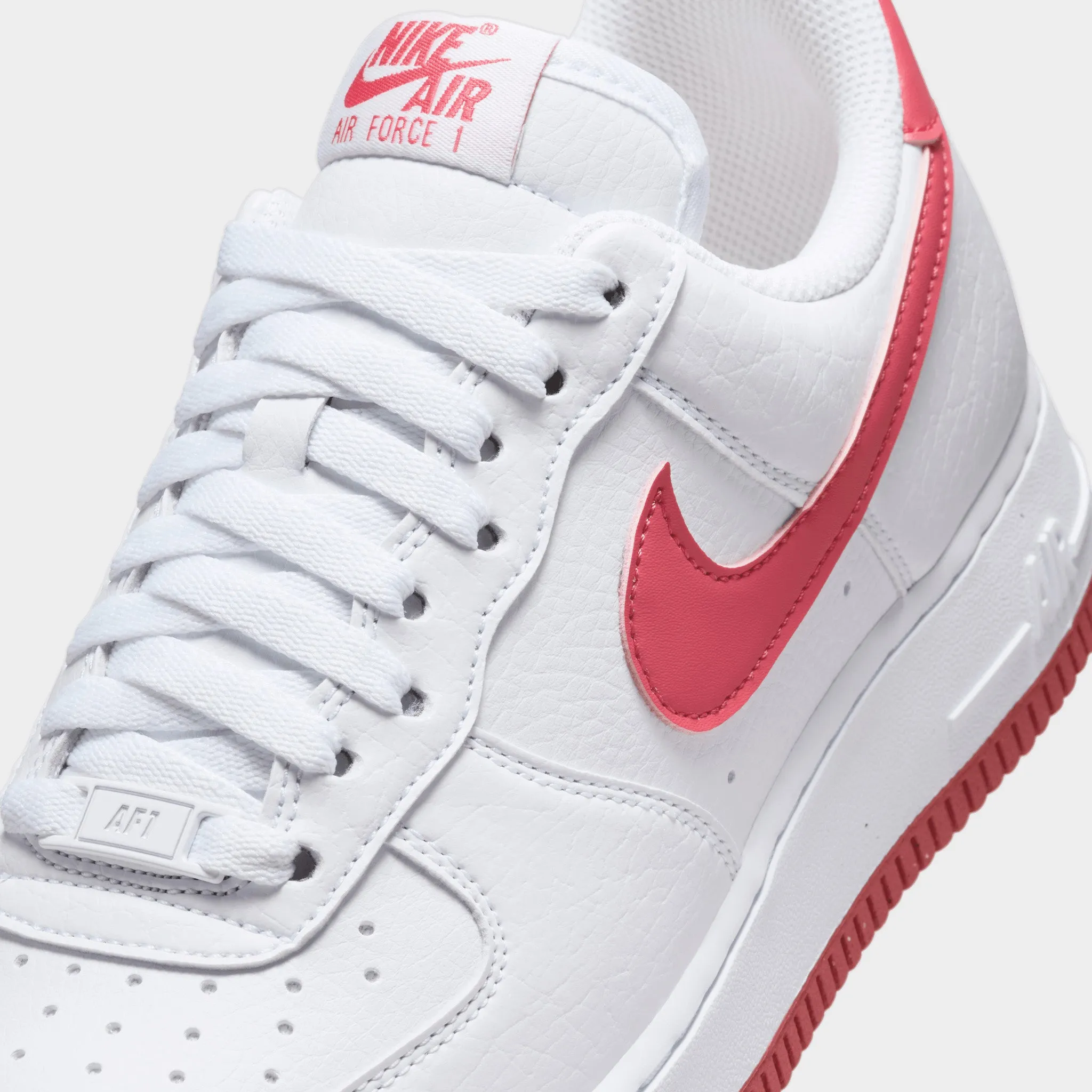 Nike Women's Air Force 1 '07 White / Aster Pink